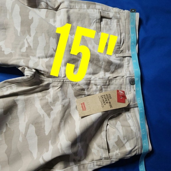 Levi's 720 High Rise Skinny Cropped Jeans - Picture 7 of 11